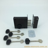 Замок накладной КРЕМЕНЬ 1.04.51.5.1.1 (три ригеля)